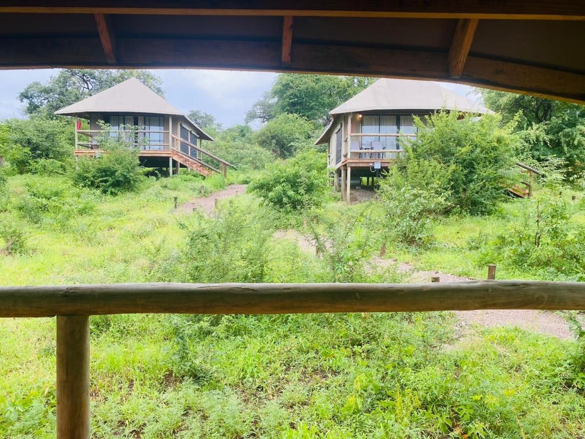 Xhabe Safari Lodge Chobe Muchenje Esterno foto