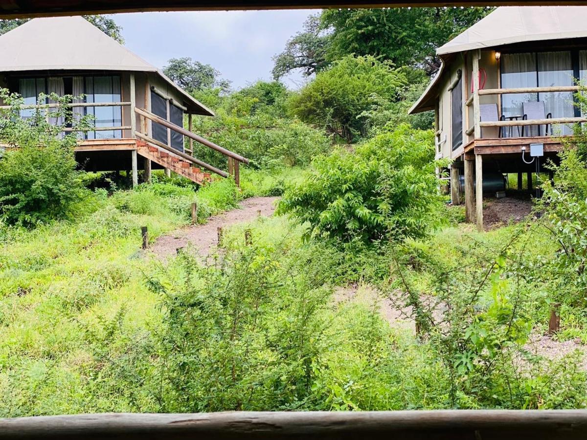 Xhabe Safari Lodge Chobe Muchenje Esterno foto