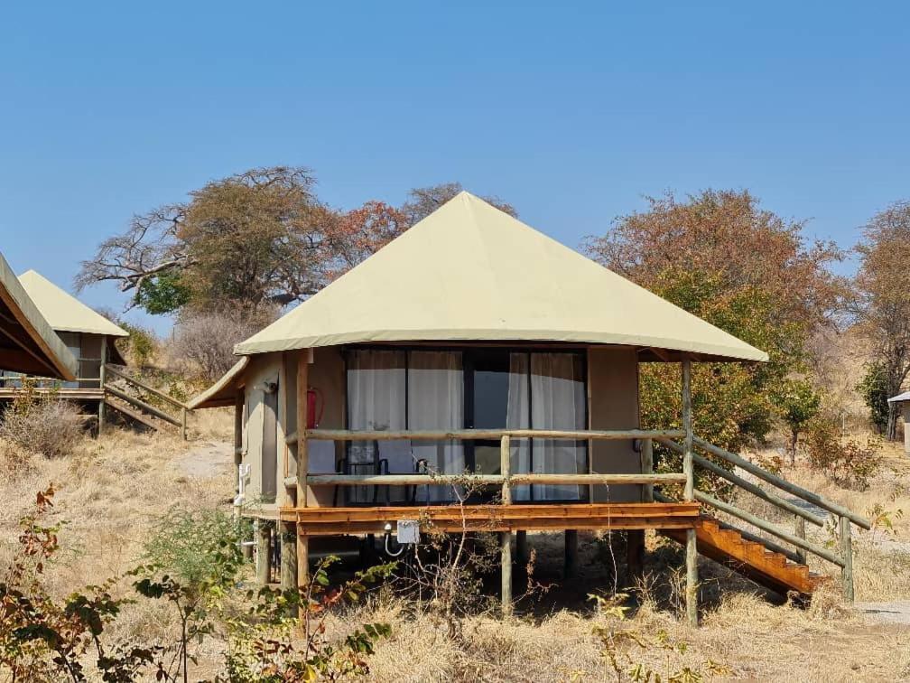 Xhabe Safari Lodge Chobe Muchenje Esterno foto